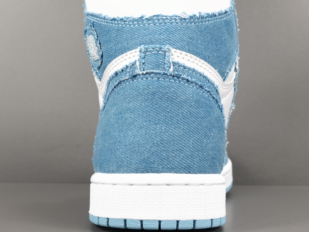 Nike Wmns Air Jordan 1 Retro High OGDenim DM9036-104