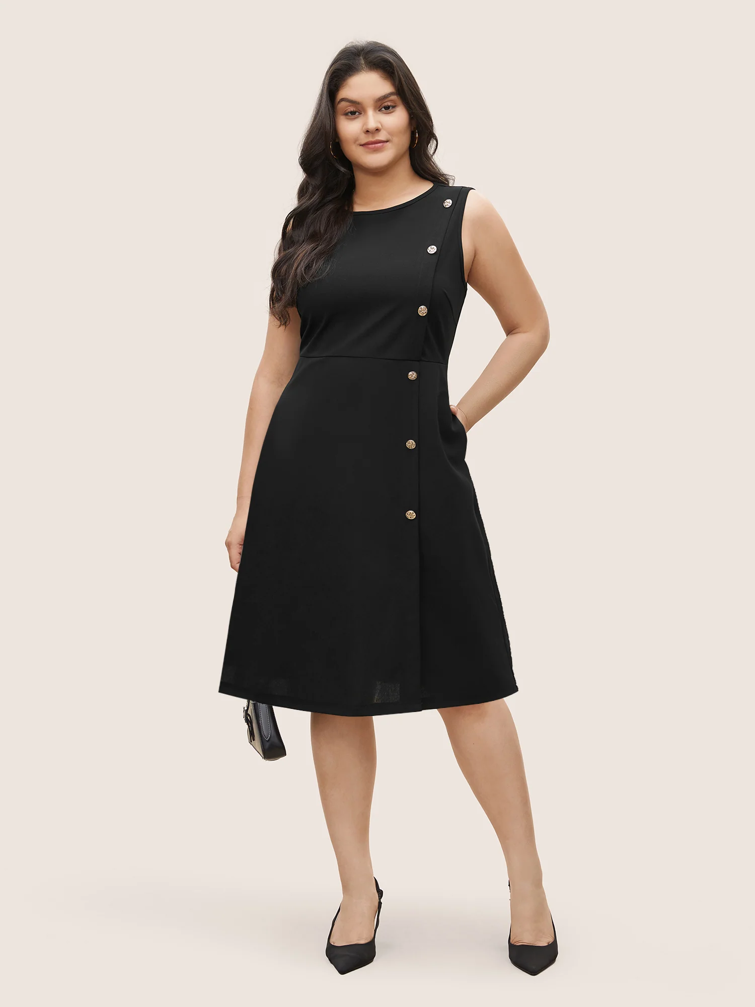 Plain Sleeveless Button Detail Pocket Dress