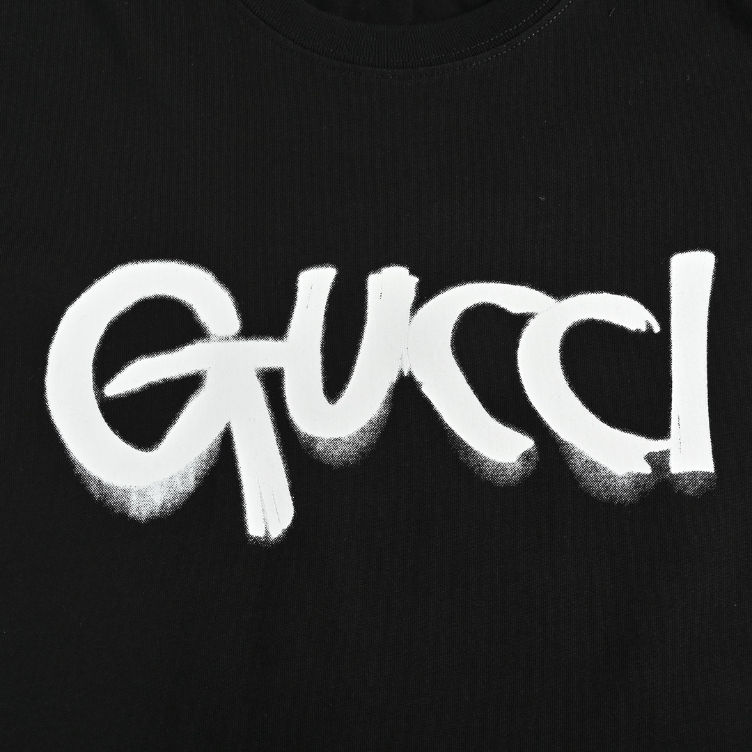 Gucci 23ss graffiti lettering print short sleeve