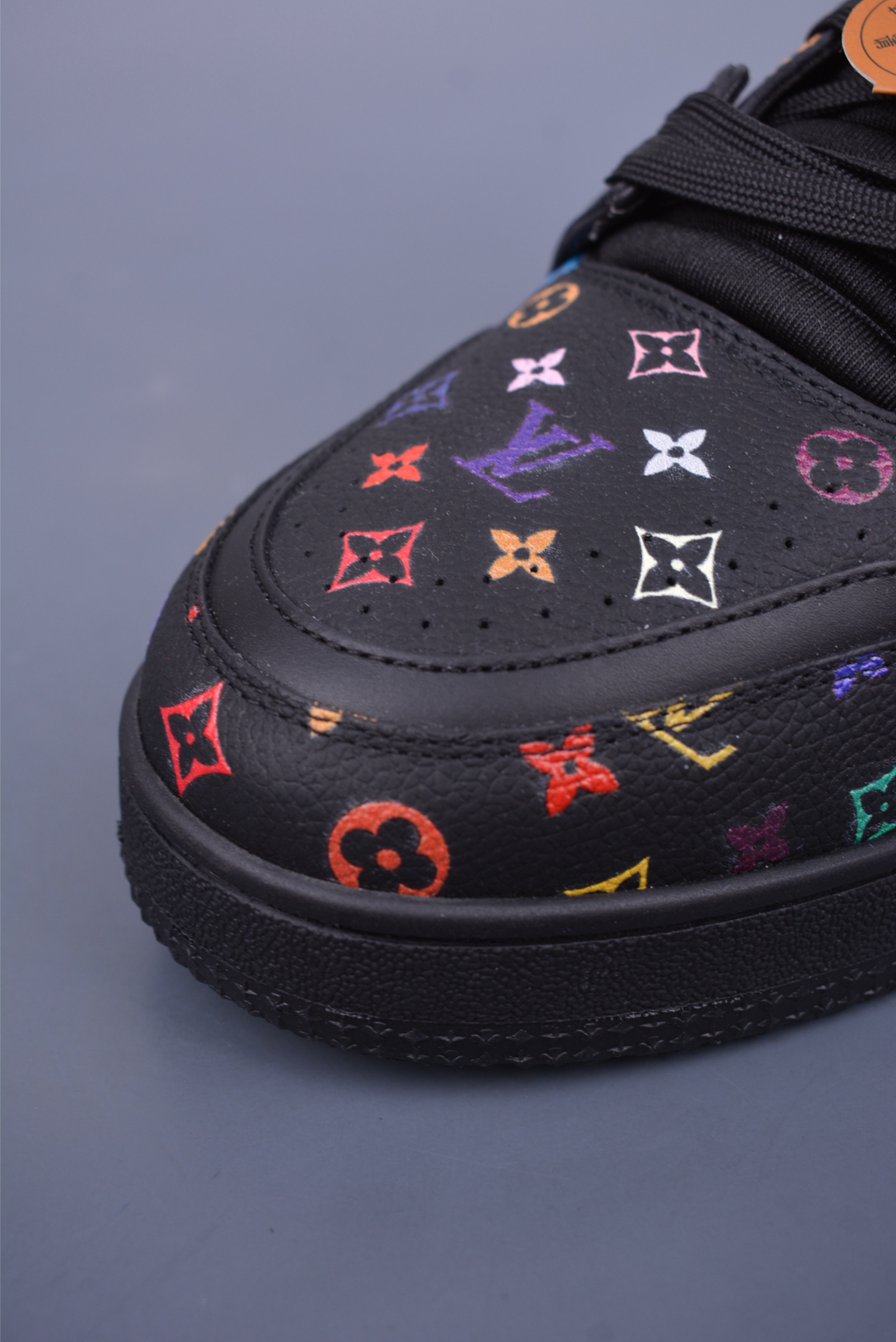 Murakami Takashi x Louis Vuitton Trainer Sneaker Low 
