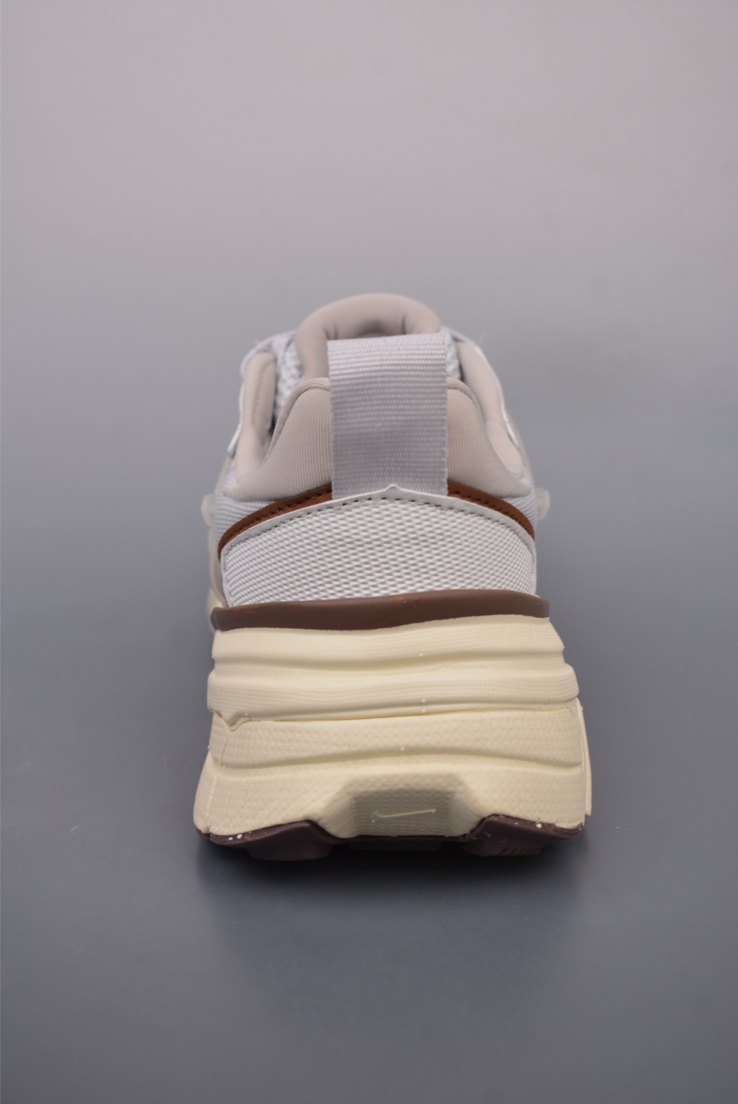 Nike Wmns V2K Runtekk Low Photon Grey FD0736-202