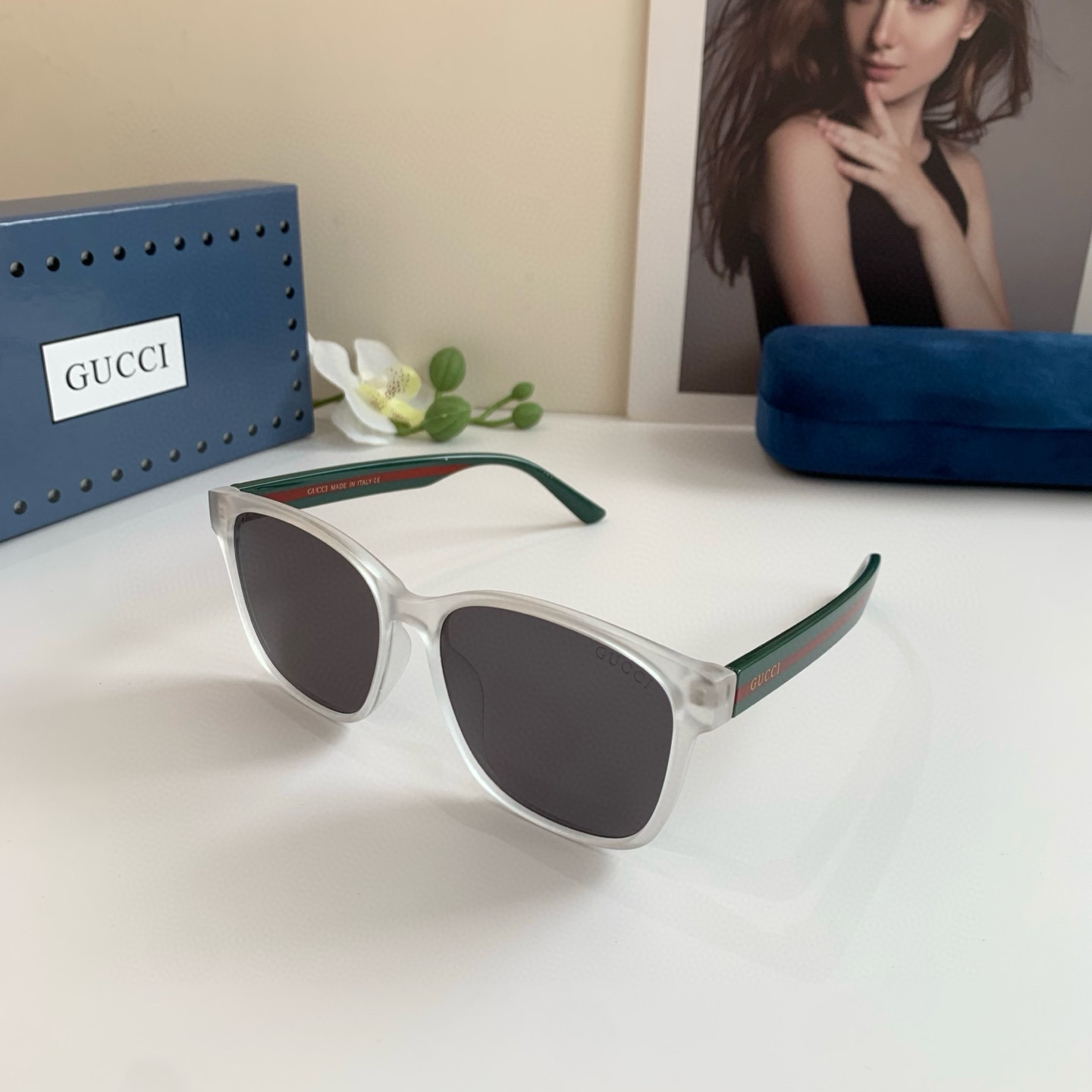 Gucci Round Frame Sunglasses