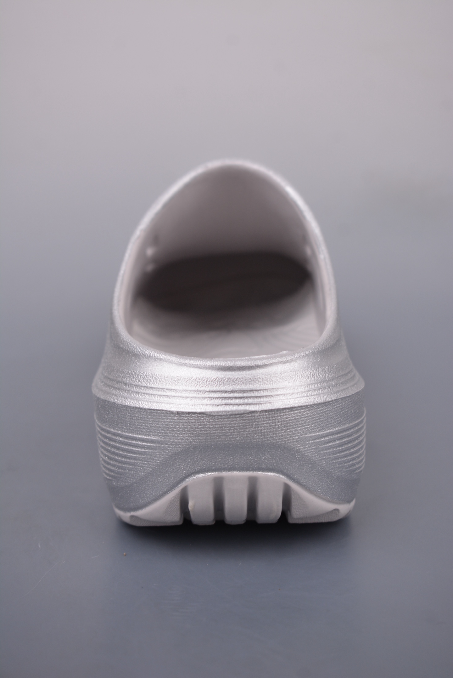 Adidas Ozwave Clog Slides Metallic Silver Grey JR6757