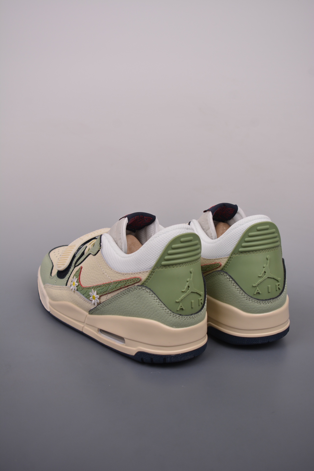 Air Jordan Legacy 312 Low GS A sea of flowers in spring FJ7223-141