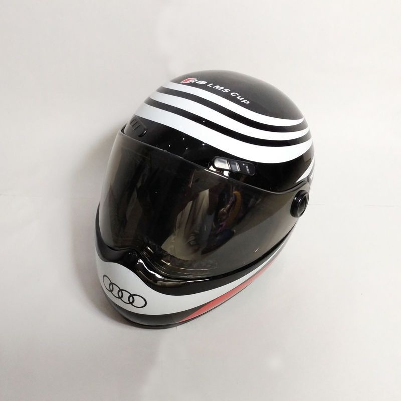 Model helmet car ornaments