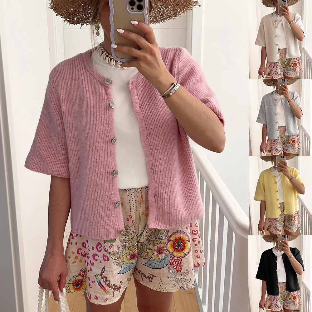 Women's Half-Open Collar Buttoned Knitted Cardigan Coat