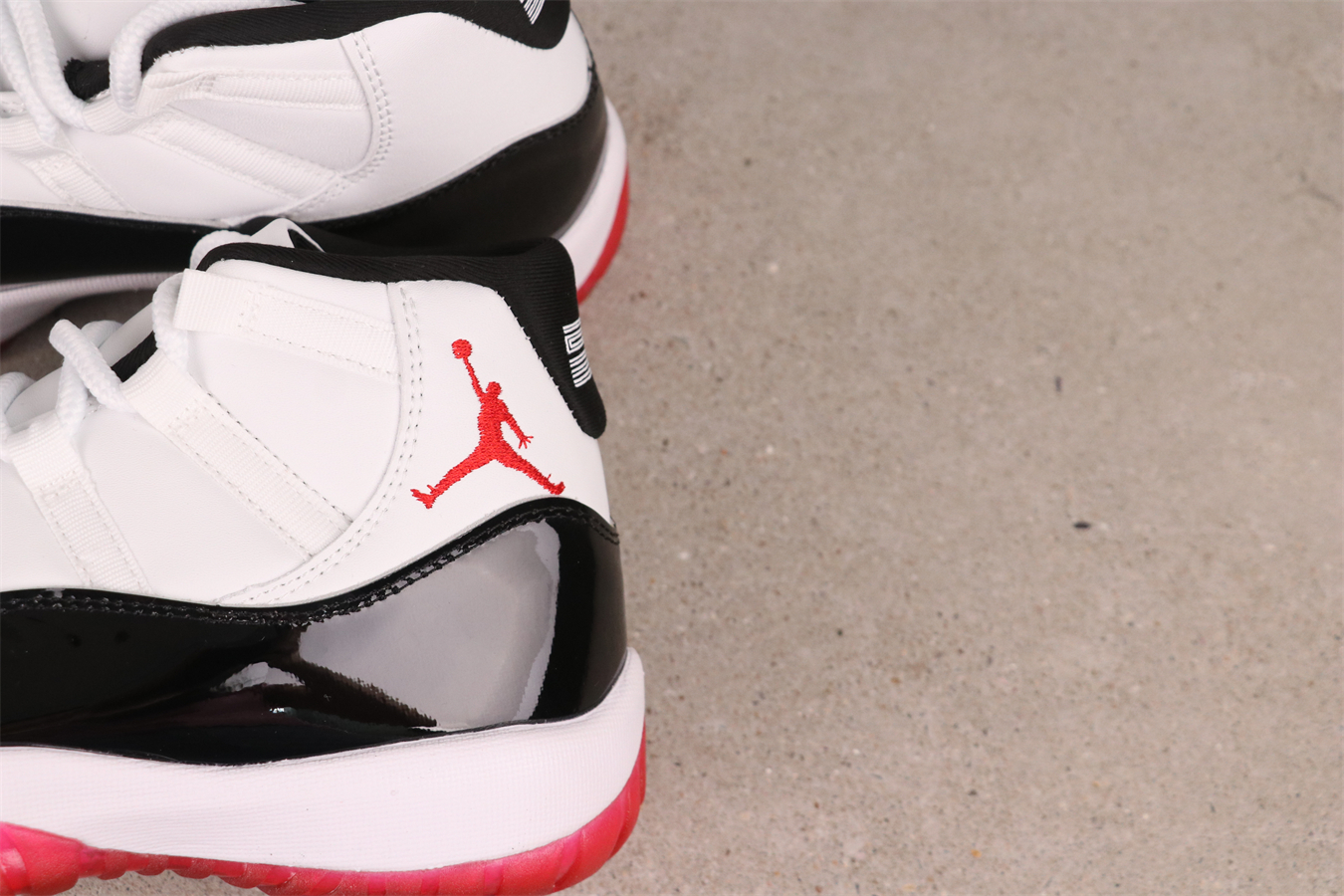 Air Jordan 11 Retro l “Concord Bred” 378037-061