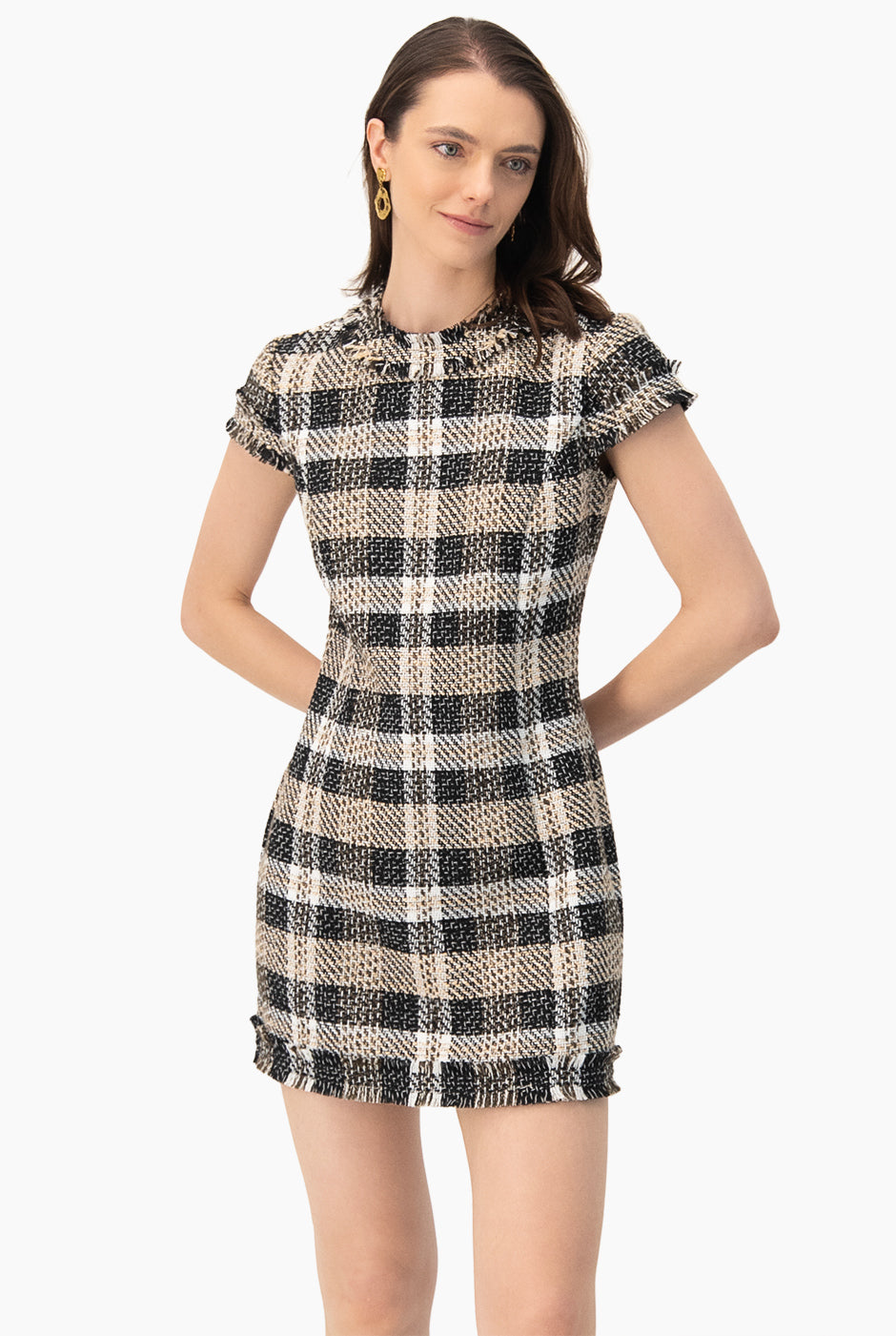 Vestido corto tejido cuello redondo