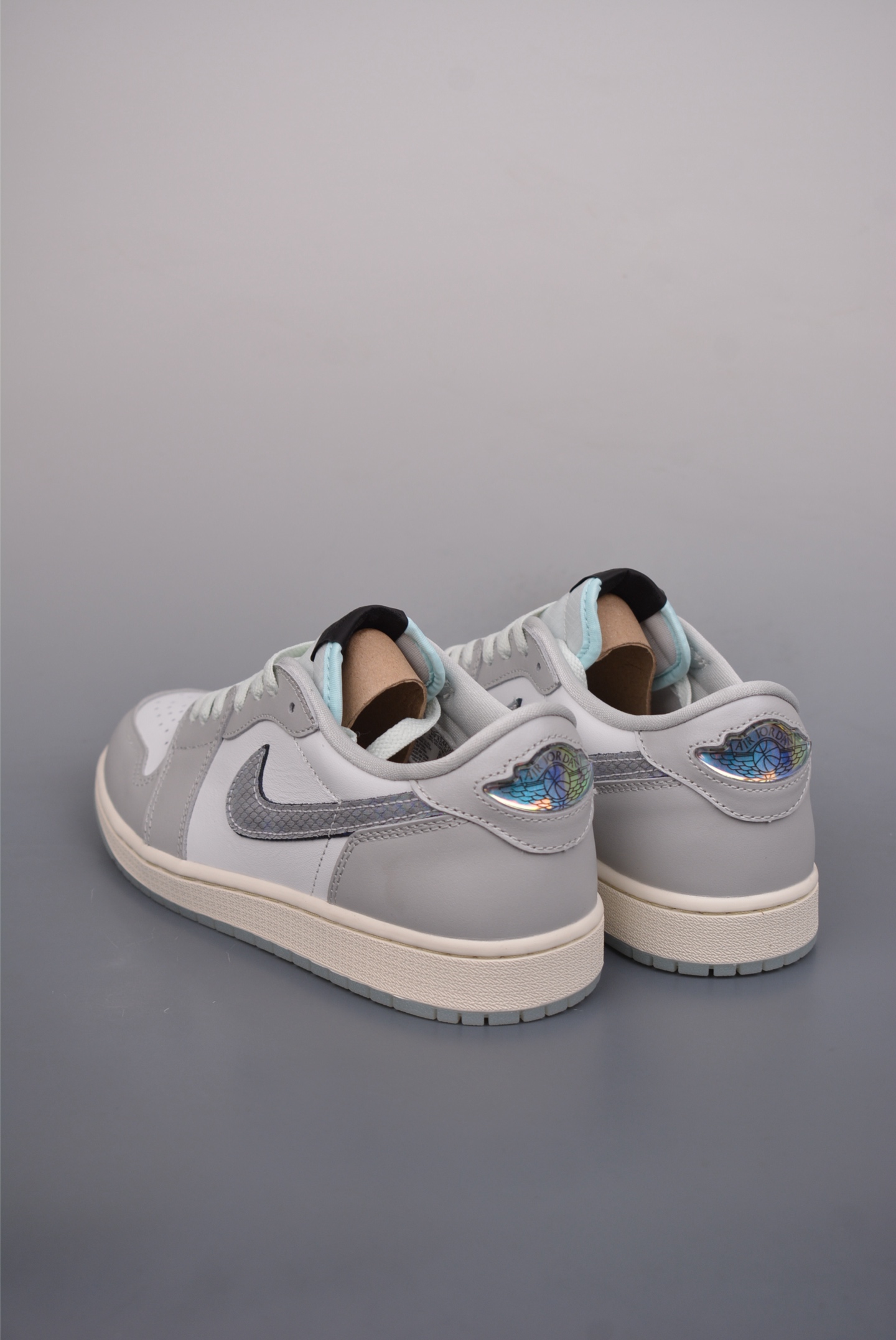 Nike Air Jordan 1 Low OG Year of the Snake light gray white HF3144-100