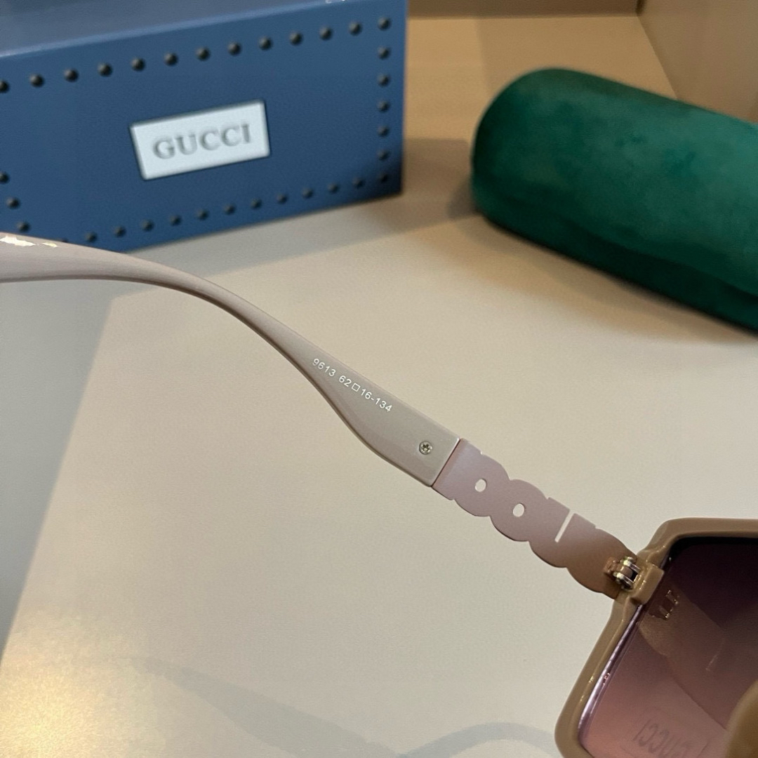 Gucci Square Frame Sunglasses