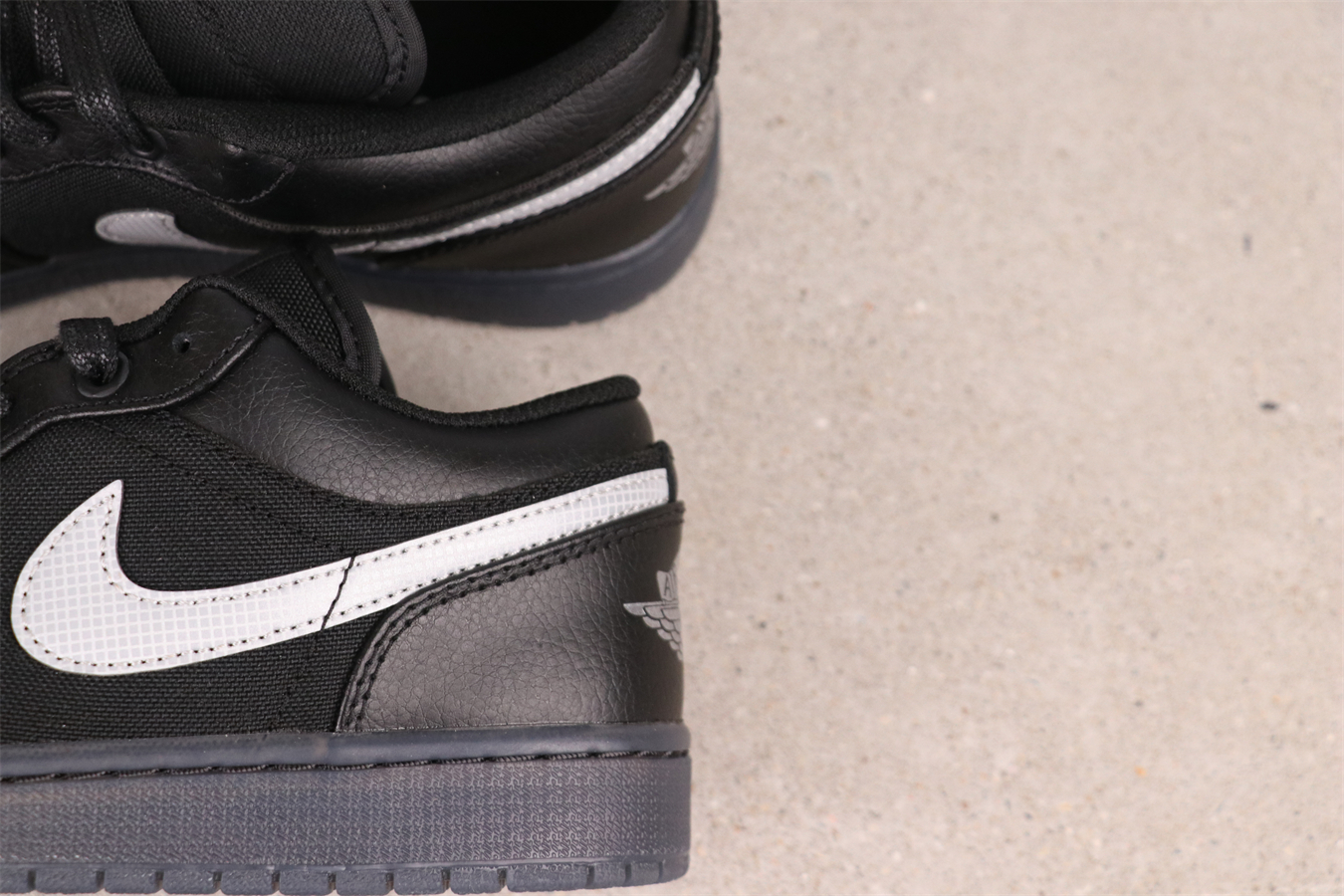 Air Jordan 1 Low Dark Gum Soles HV5968-001