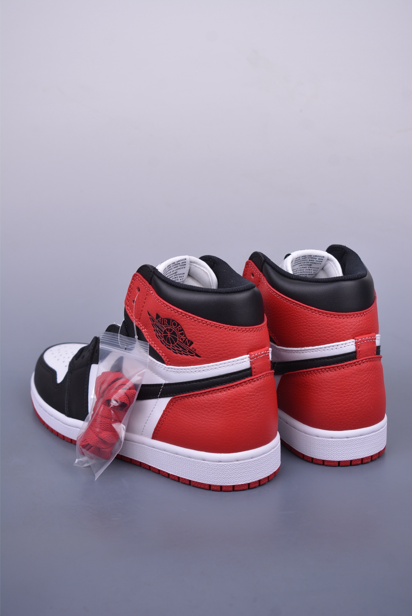 Air Jordan 1 Retro High OG Black Toe AJ1 basketball shoes Black Toe Black Head 555088-125