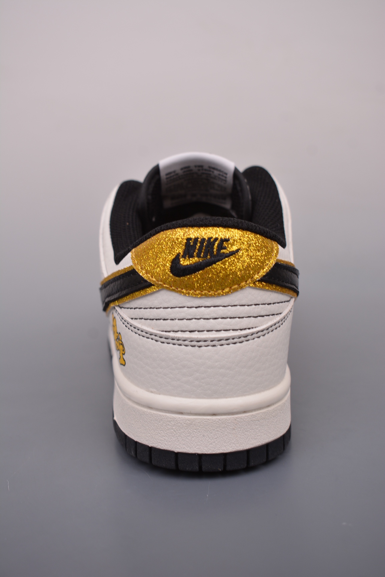 Nike SB Dunk Low Black Myth Wu kong white black gold LW1818-106