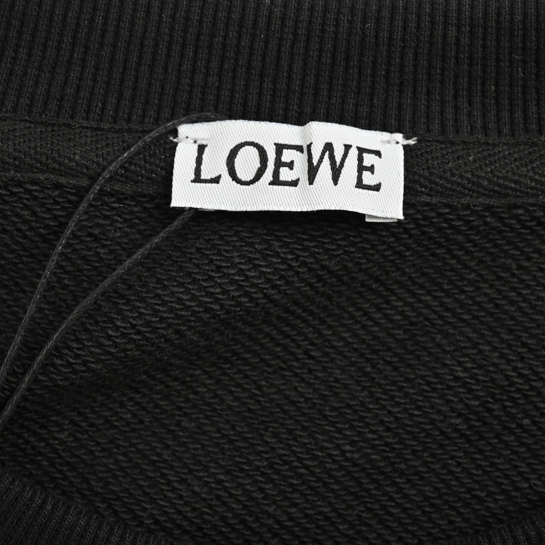 Loewe 24Fw embroidered penguin crewneck sweatshirt