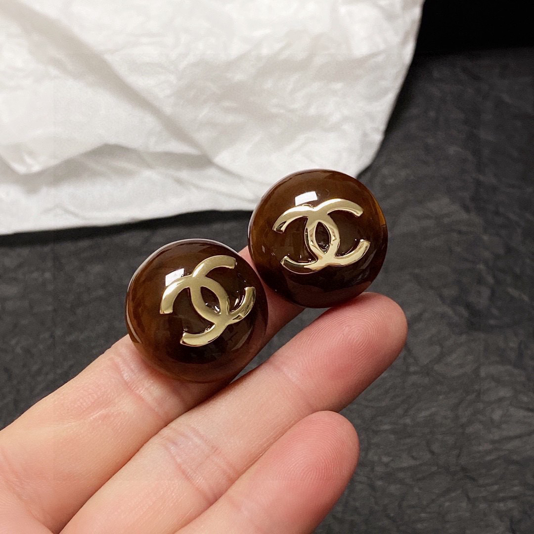 Chanel Vintage Brown Stud Earrings