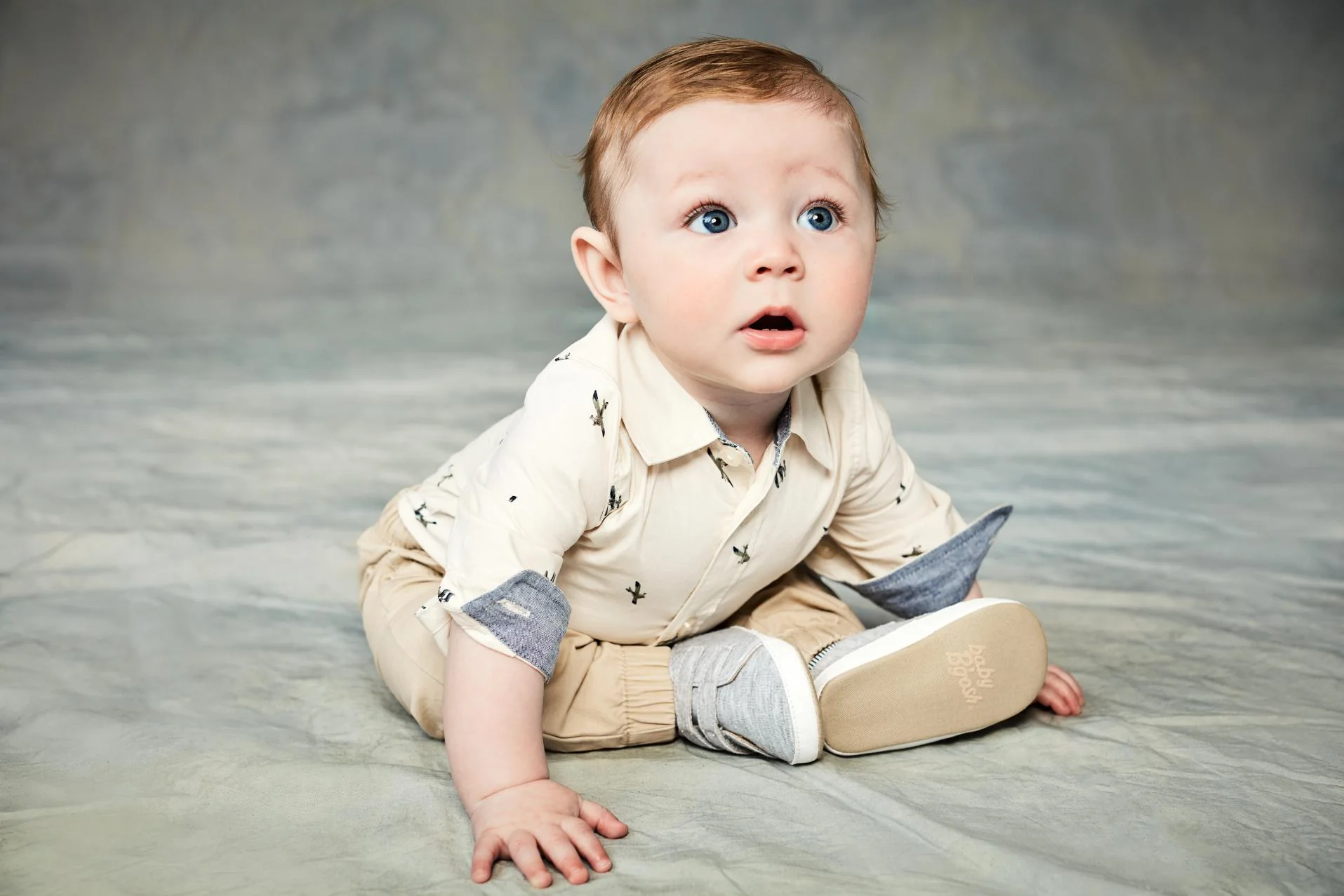 Oshkosh B'Gosh Bodysuit With Button Front
