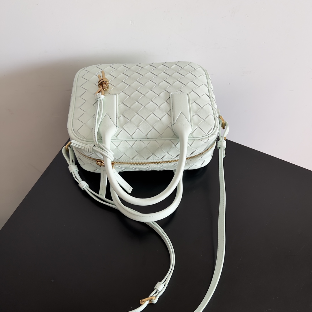 Bottega Veneta 2024 Spring Get Away Small Square Bag 776736