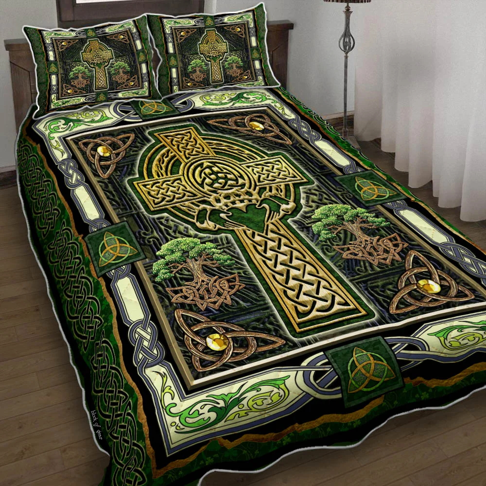 Irish Celtic Cross Quilt Bed Set