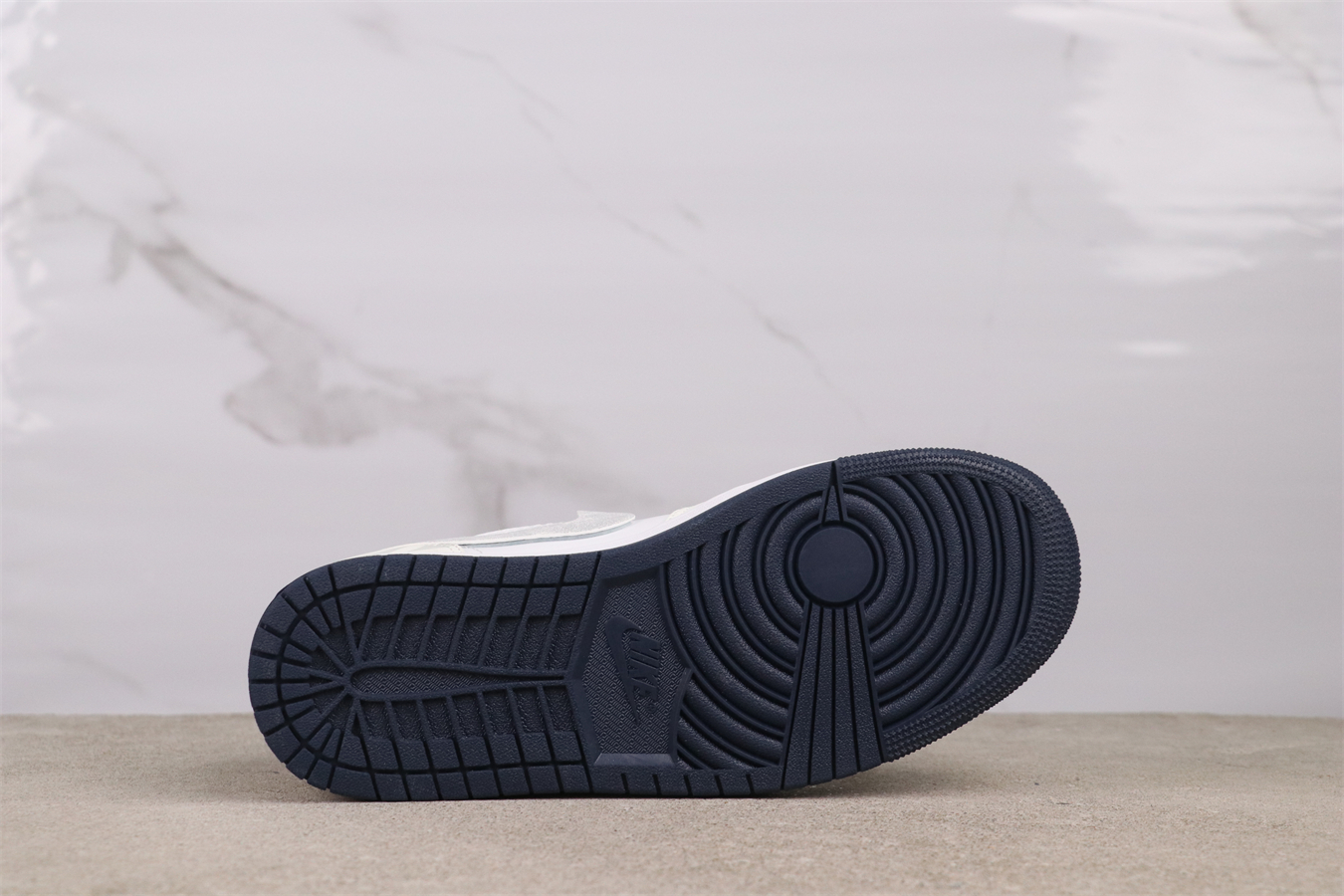 Air Jordan 1 Low sneakers Ice Blue Sea Salt 553558-414
