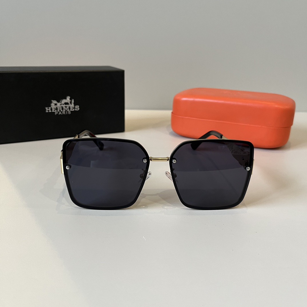 Hermes Square Frame Sunglasses