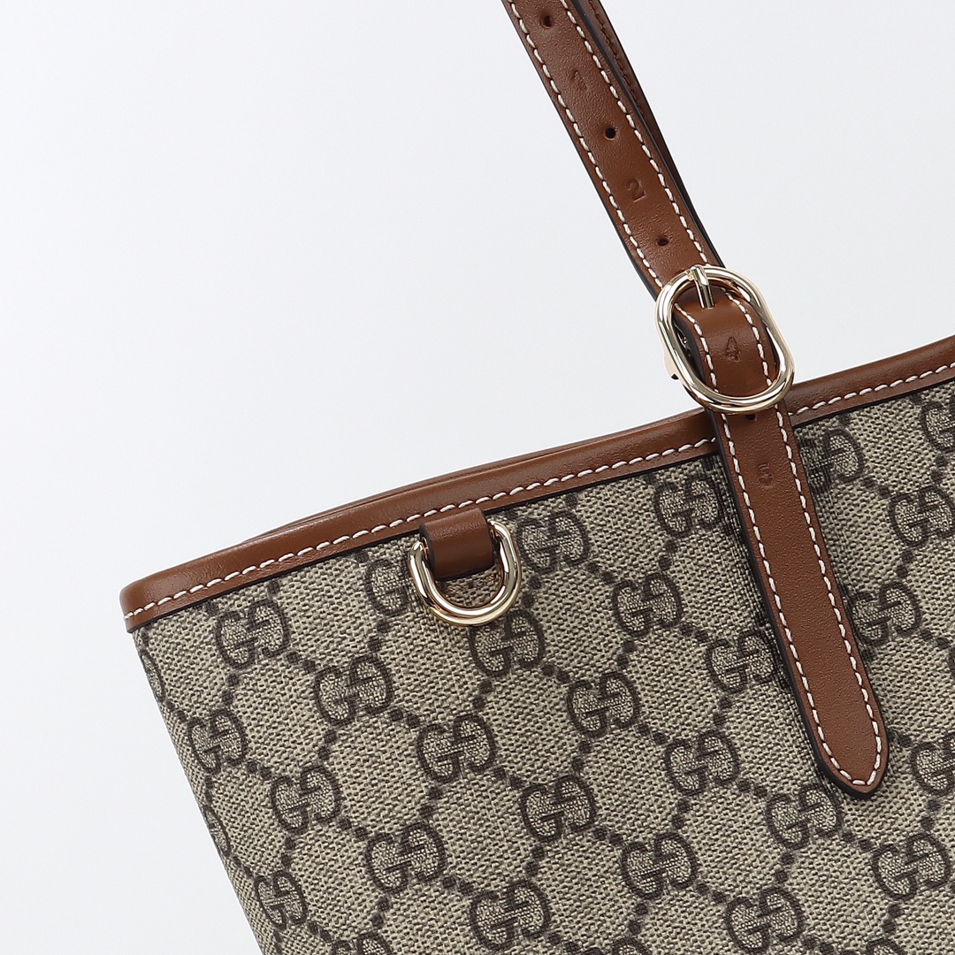 Gucci GG Emblem large tote bag ‎ ‎815213 FAD6L 9758