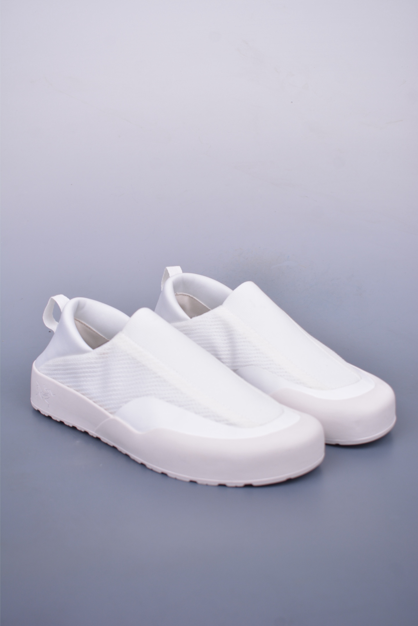 Arc'teryx Kragg Slip On Sneakers All White X000009017