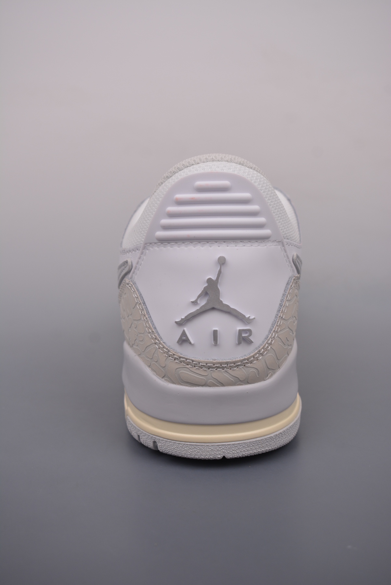 Nike Air Jordan Legacy 312 Low GS Love HJ3483-101