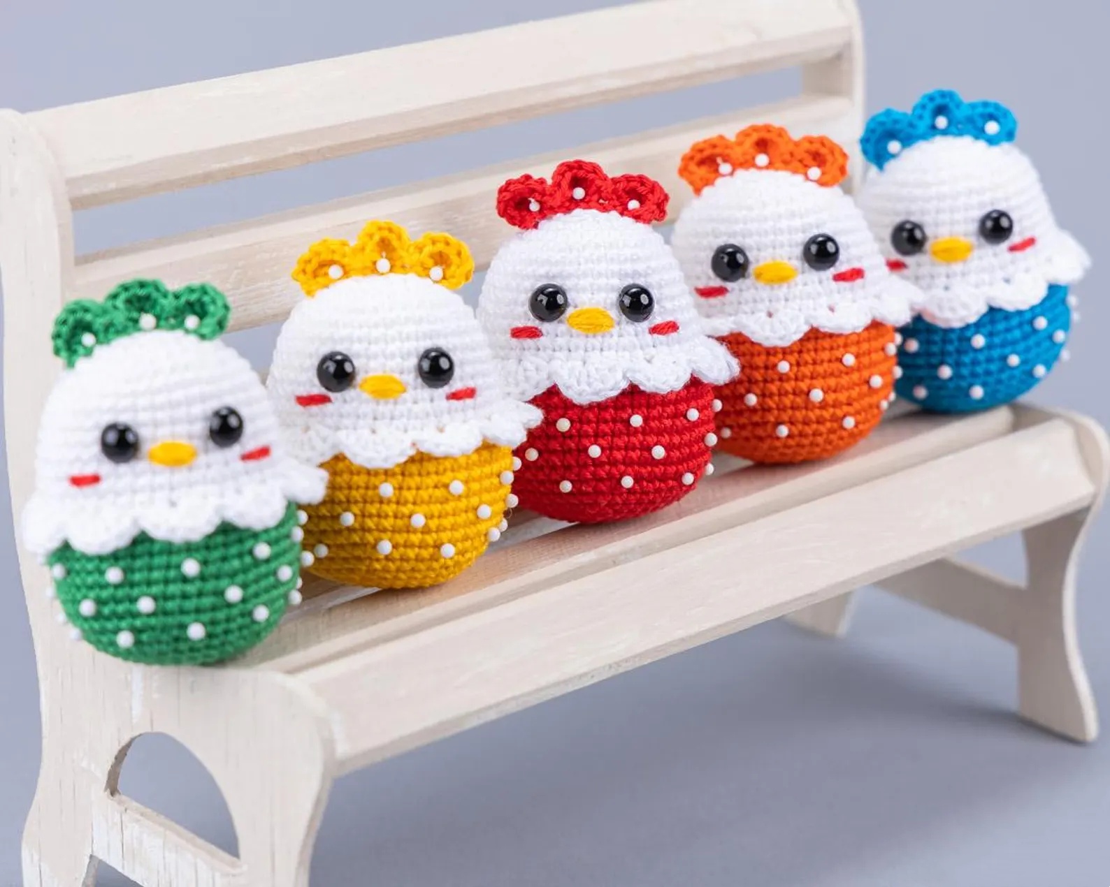 Crochet Easter chicken