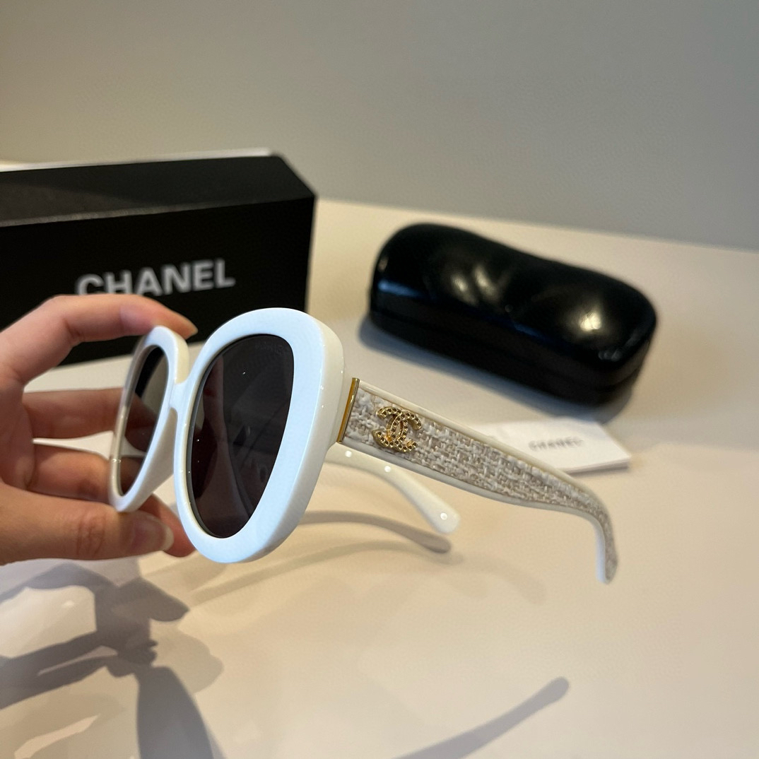 Chanel round frame sunglasses