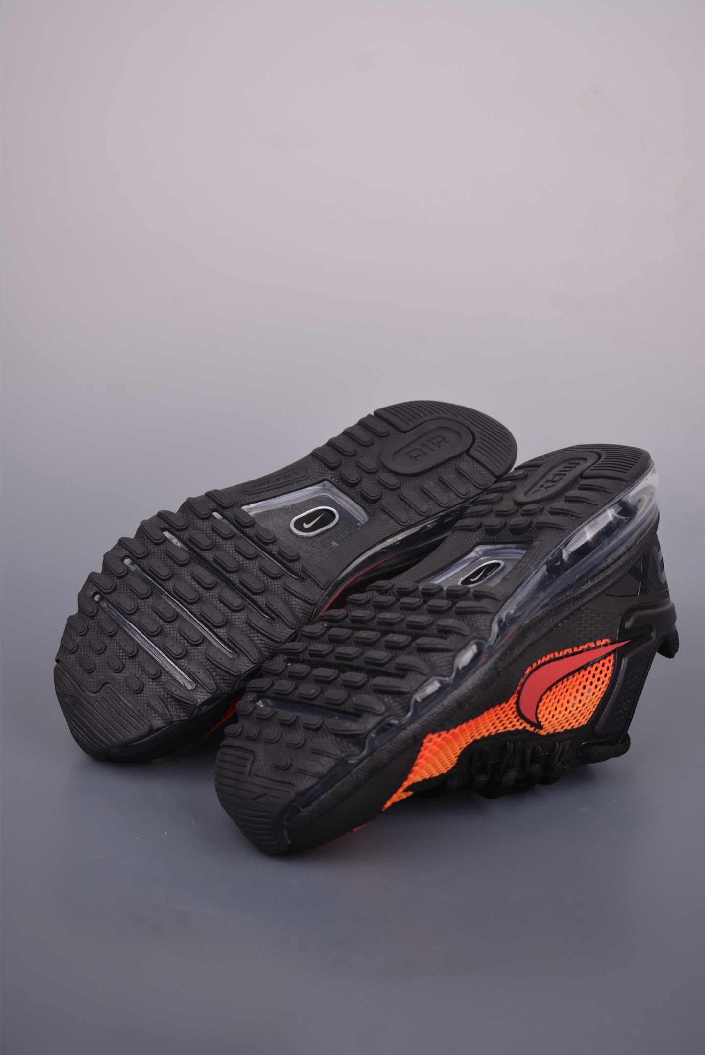 NIKE Air Max 2013 