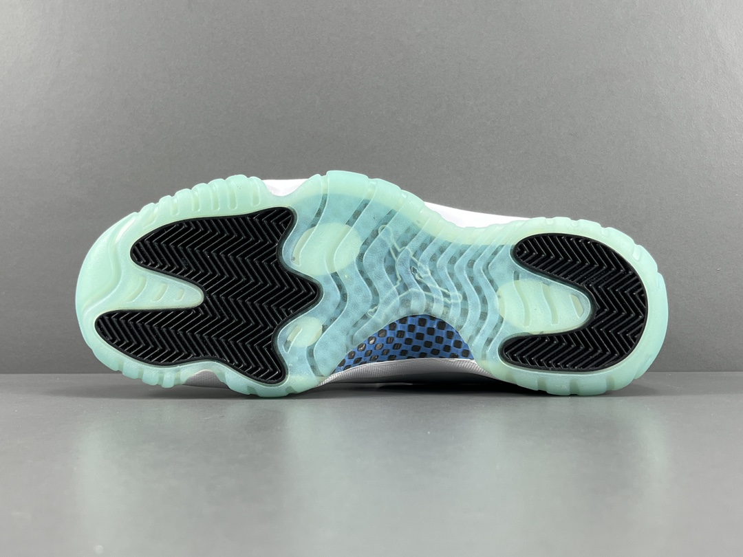Nike Air Jordan 11 Retro HighLegend Blue 378037-117