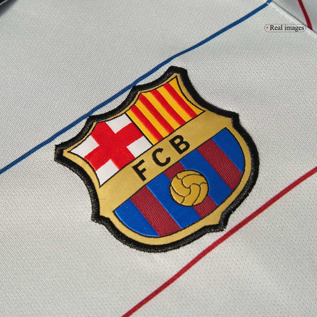 Barcelona Away Retro Football Shirt 2003/04