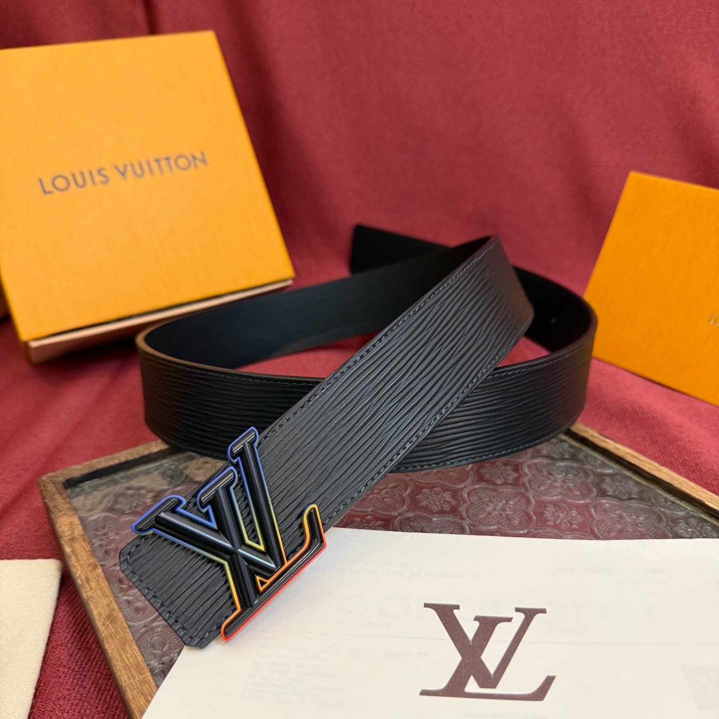 Louis Vuitton Classic Embossed Double-Sided Men's Belt 4CM Width