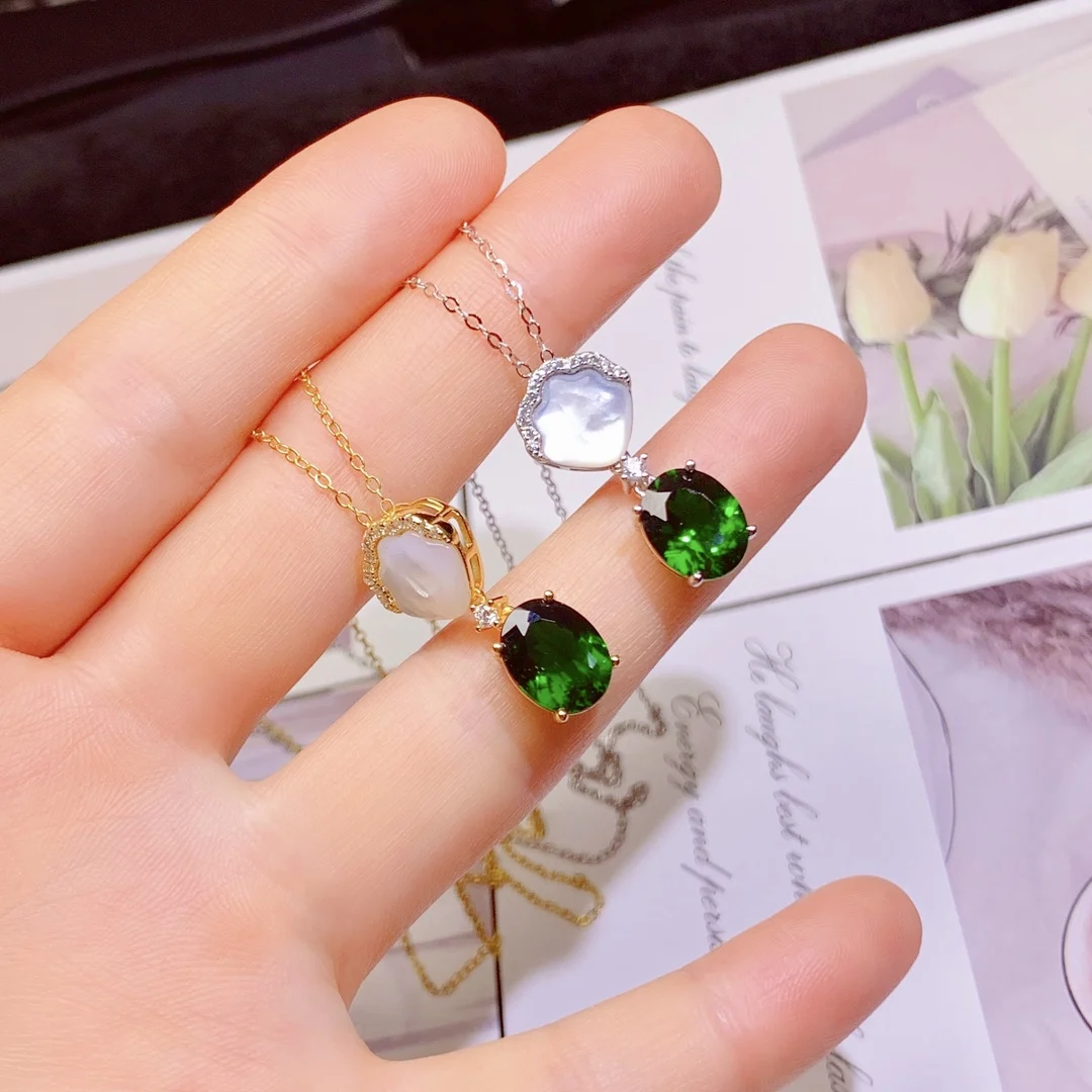 Natural diopside Sterling Silver 925 Jewelry Ladies Jewelry Necklace Pendant Ladies Luxury Green Christmas Shipping FREE