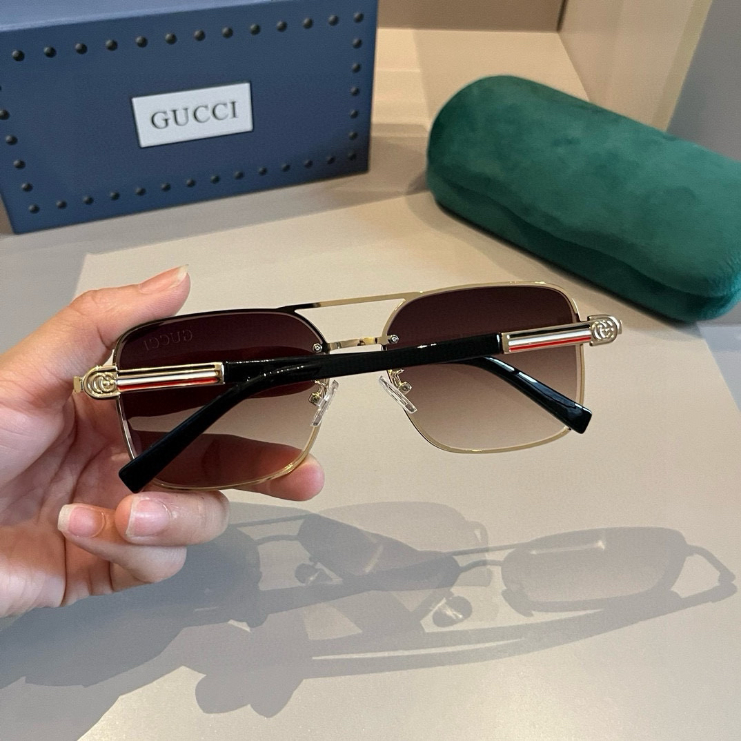 Gucci Square Frame Sunglasses