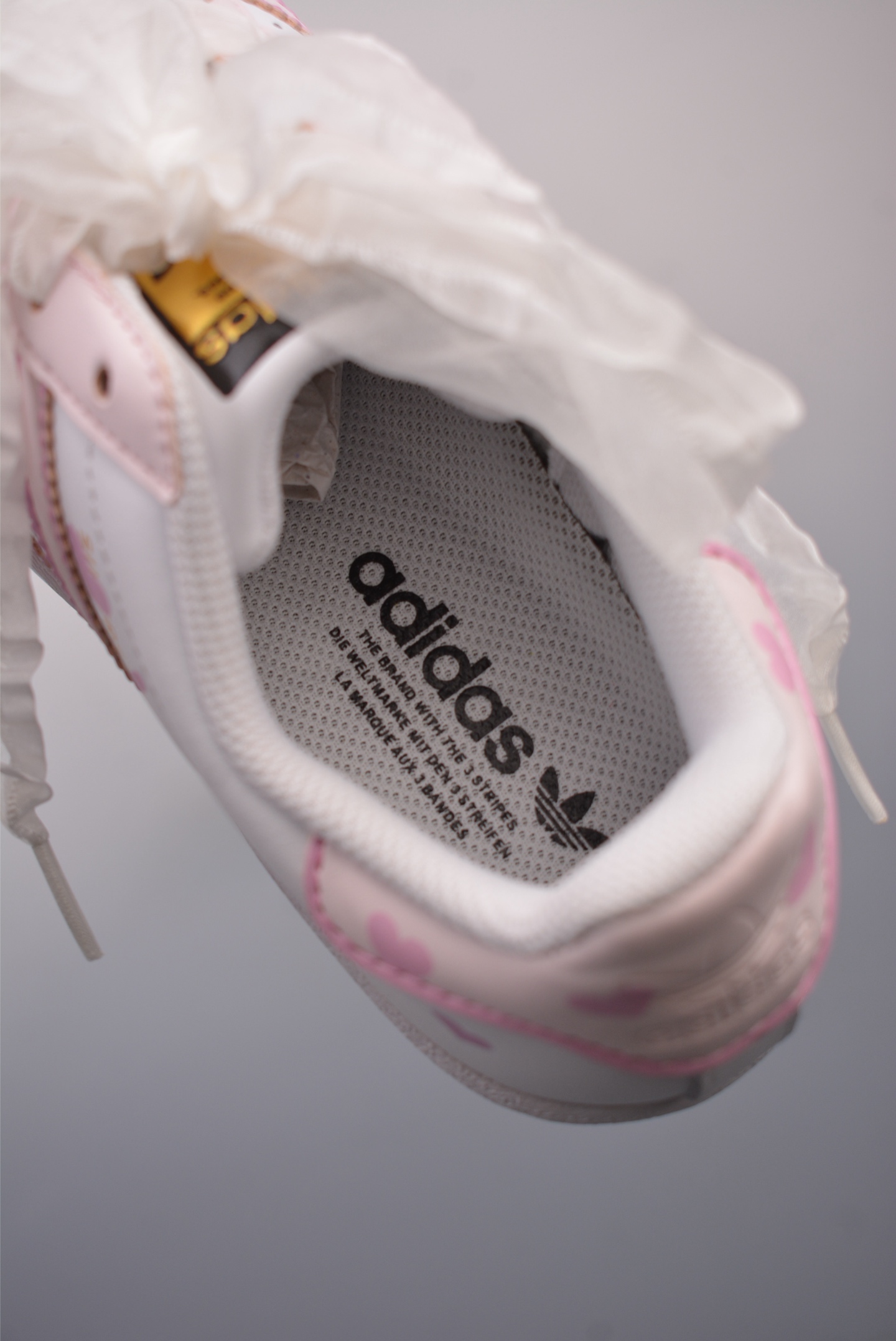 Adidas Originals Superstar Leather White and Pink Graffiti EG4958