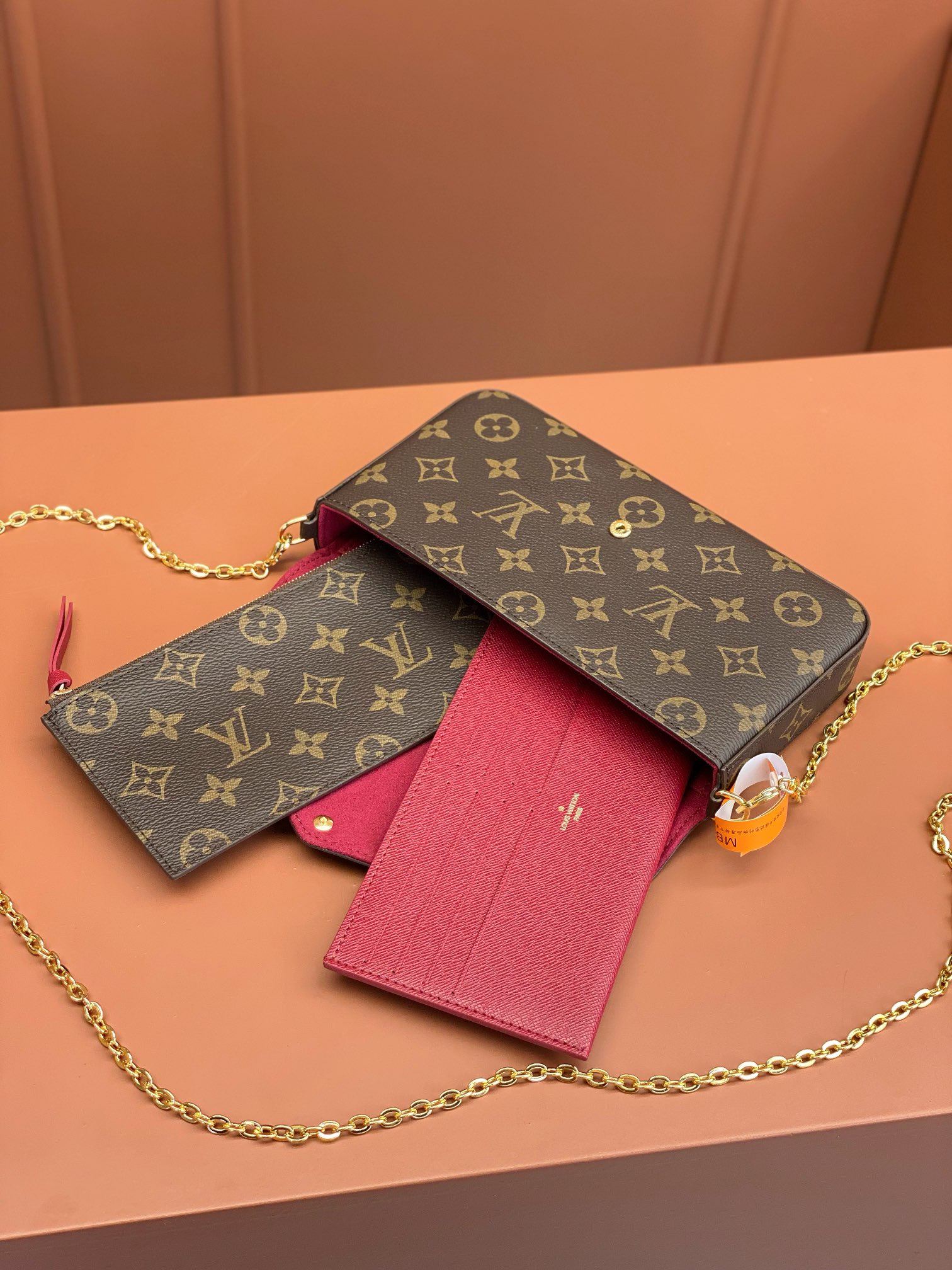 Louis Vuitton POCHETTE FÉLICIE Chain Bag M81896