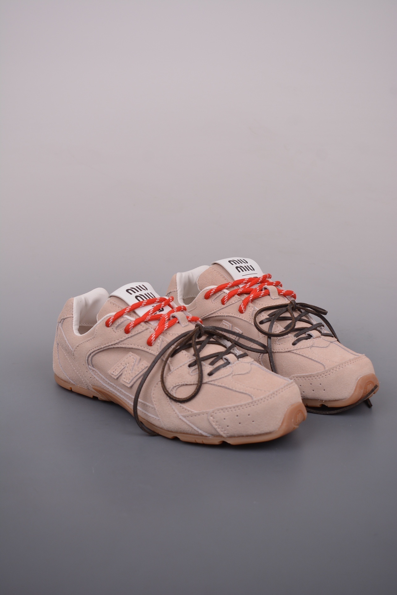 Miu Miu x New Balance 530 SL 