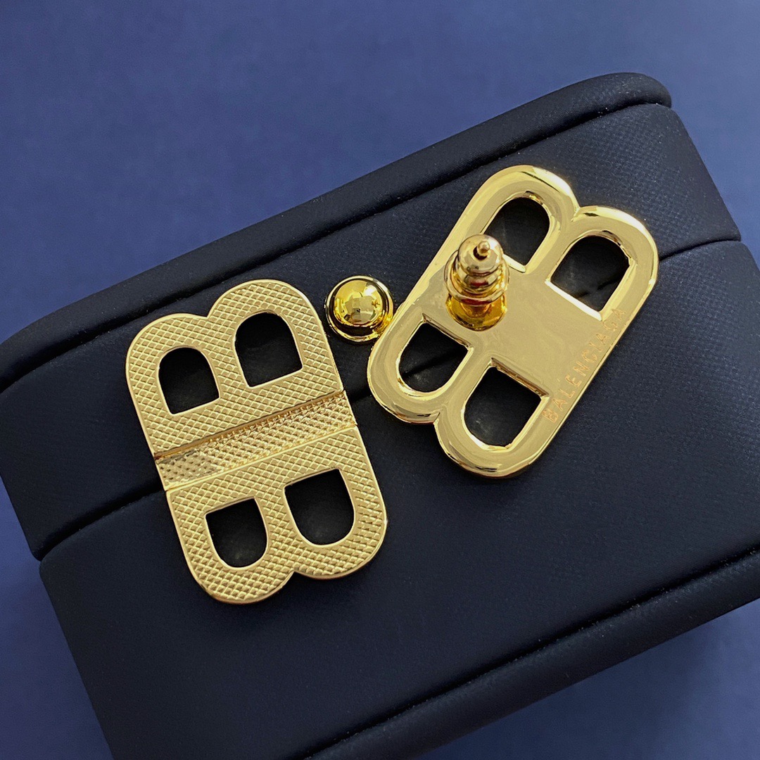 Balenciaga Textured Letter B Stud Earrings