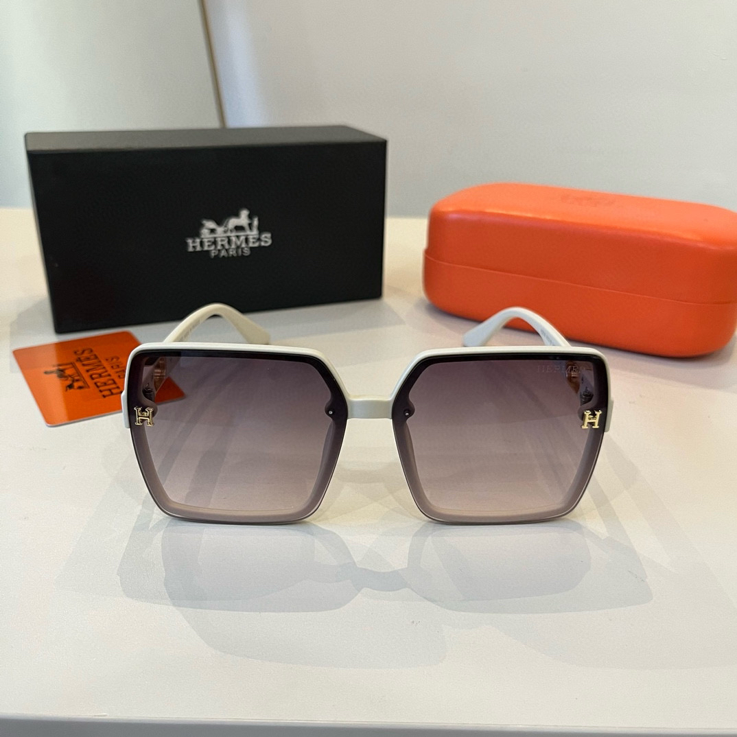 Hermes Square Frame Sunglasses