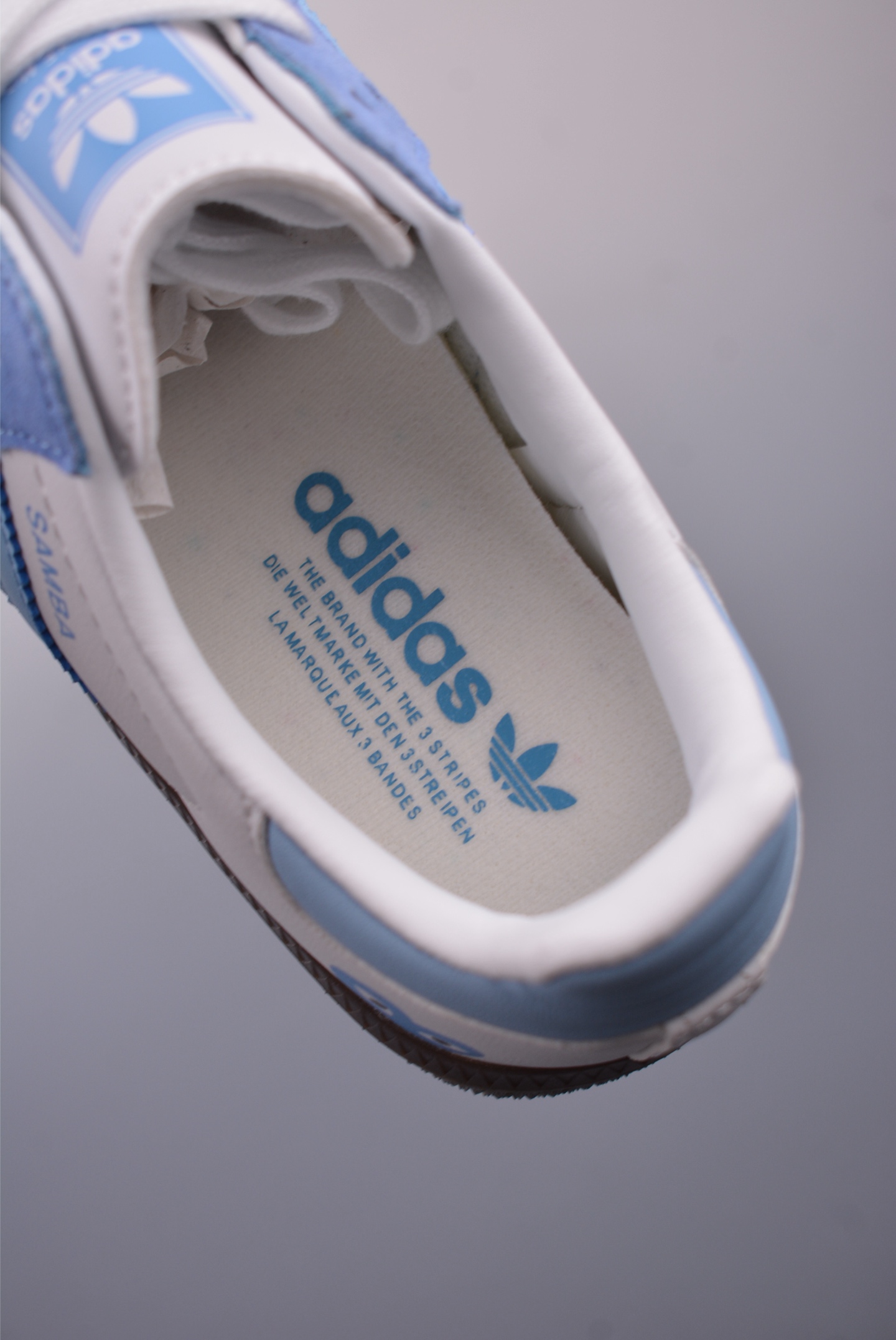 Comme des Garcons x Adidas Wmns Originals Samba OG CDG sneakers FW2413