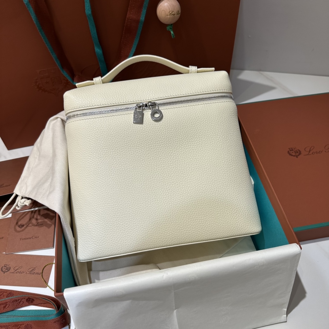 Loro Piana Extra pocket L23.5 backpack