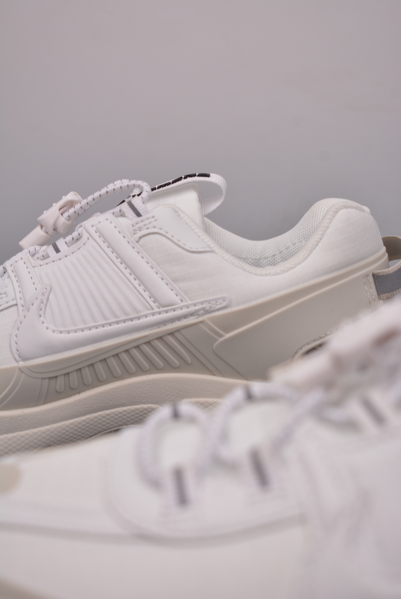 Nike Zoom Vomero 5 RoamSummit White HV5951-100