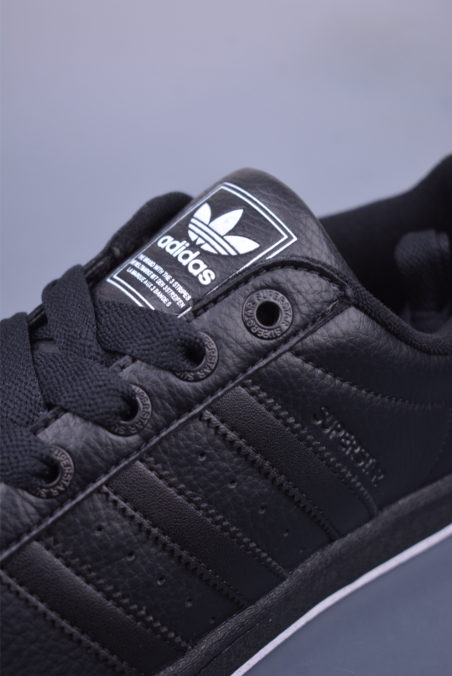 Adidas Originals Superstar Sneakers Leather Black and White JR0029