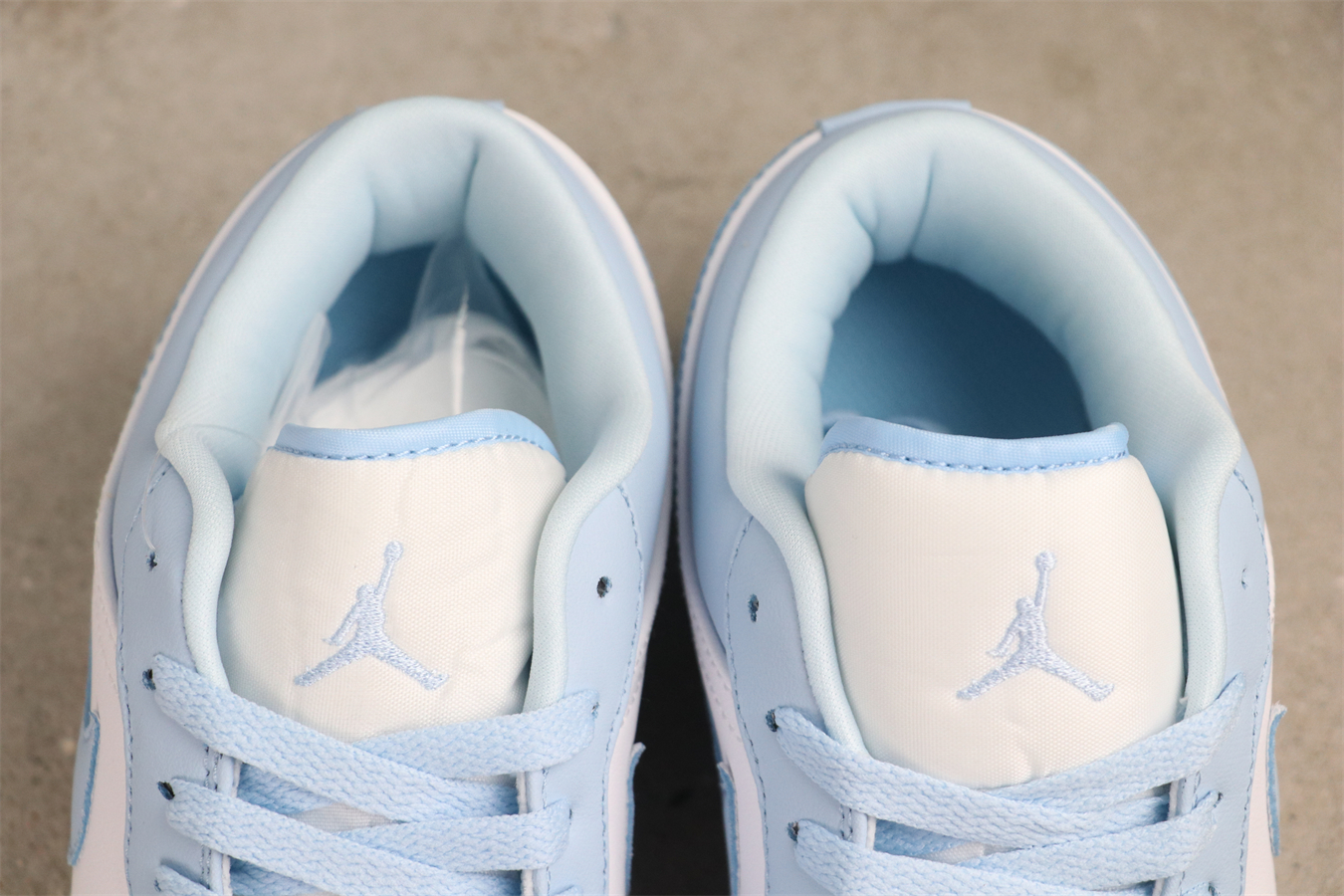 Air Jordan 1 Low Aluminum DC0774-141