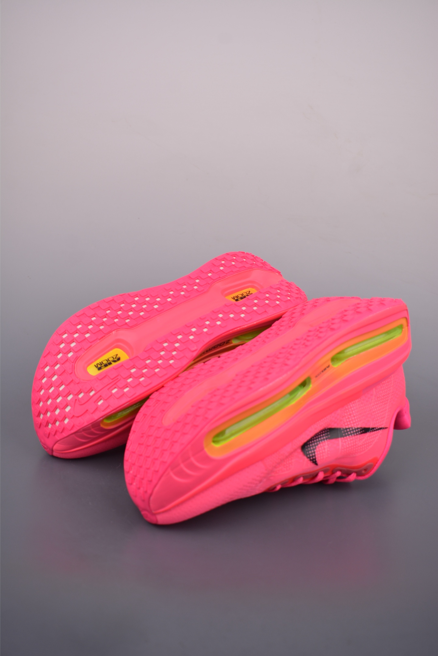 Nike Vomero Premium Air 