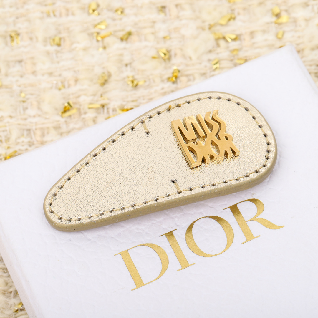 Dior calfskin hair clip