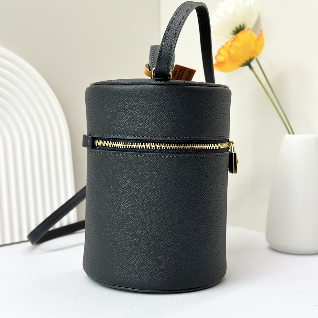 Loro Piana Extra Case Small Bucket Bag
