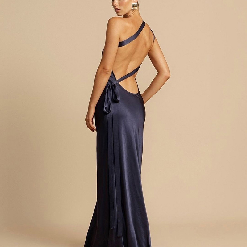 CornflowerBlue Fashionable sexy girl sleeveless slanting collar hollow backless high-waisted slim dress dress