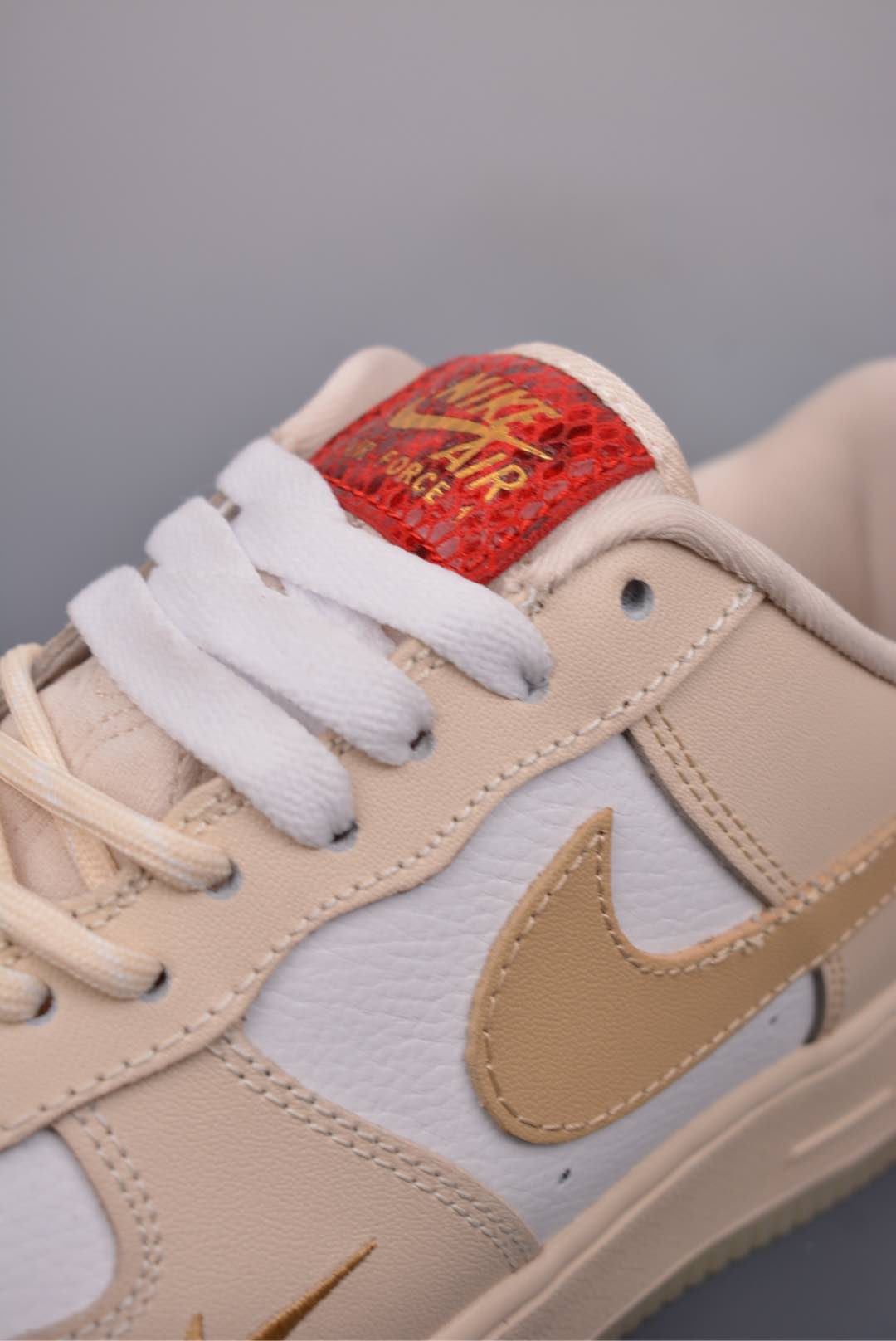 Nike Air Force 1’07 Low Year of the Snake Leather Off-White HV5990-172